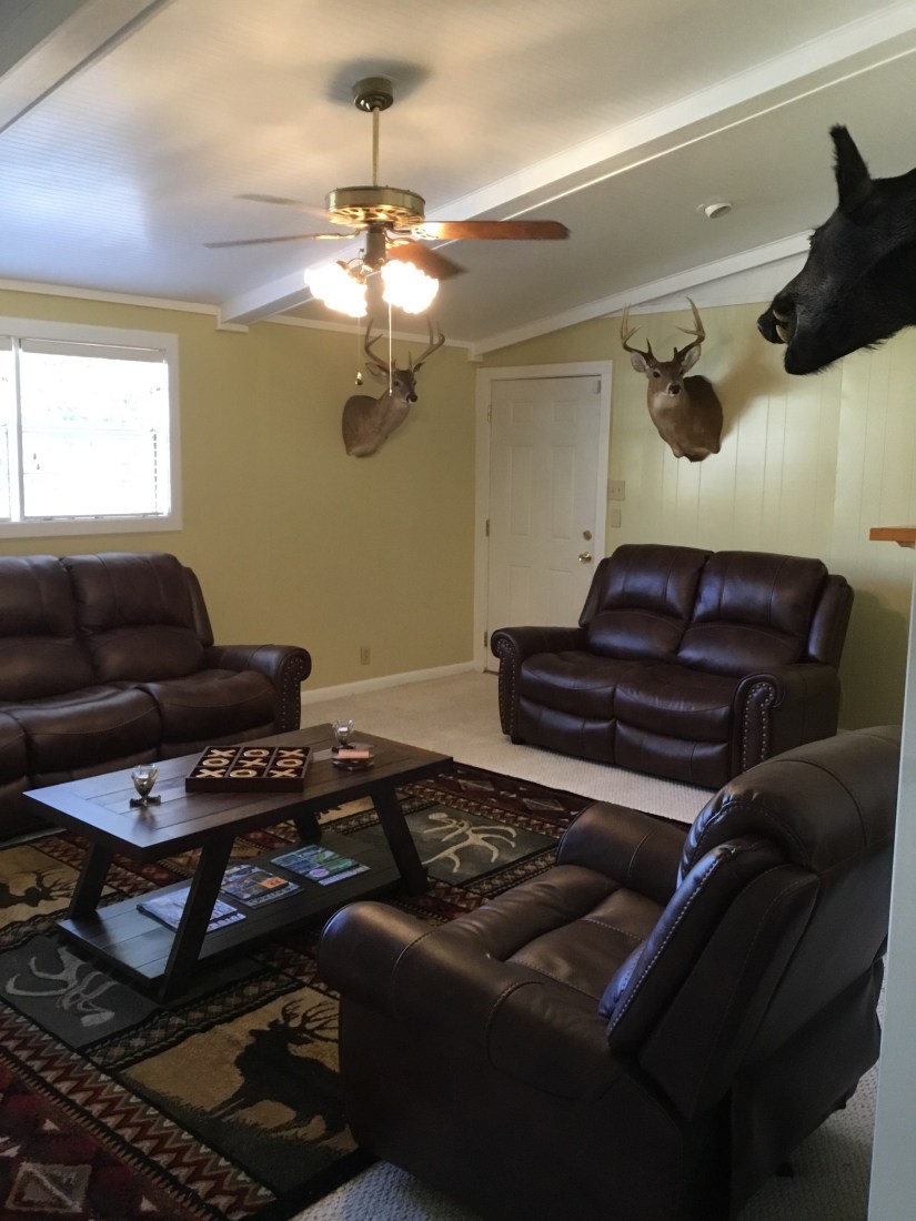 31060FAE-7045-4A1F-9305-3AB6DAD974F2